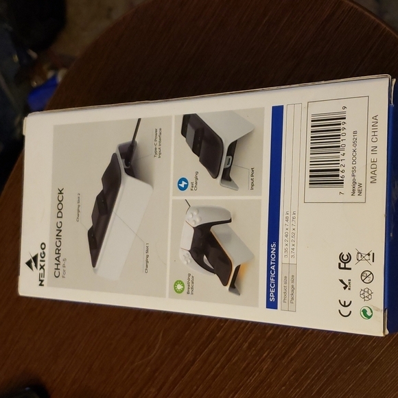 NEXIGO PS5 Charging Dock - Picture 5 of 5